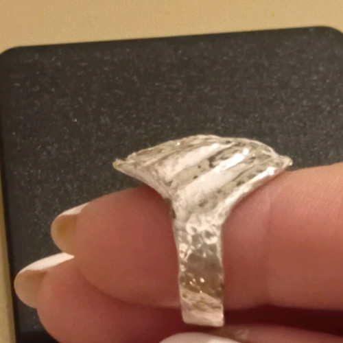Silver hammered ring 925 new, size 58