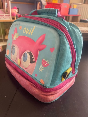 Lunch bag for girl used with wear