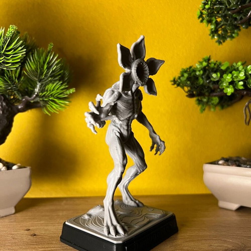 Demogorgon collectible figurine 15 cm new from Stranger Things