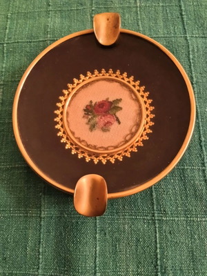 Kentima ashtray like new