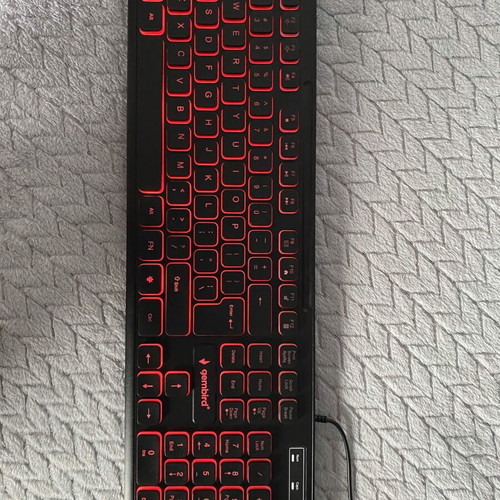 Gembird 3-Color Backlight Keyboard KB-UML3-02 like new, wired, English layout