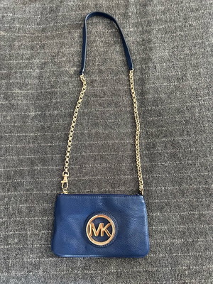 Τσαντάκι ώμου Michael Kors vintage μεταχειρισμένο, μπλε και χρυσαφί