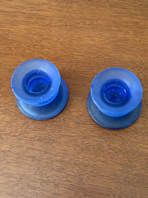 Blue 90s candlestick set like new decorative