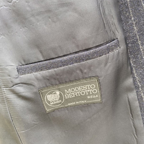 Modesto Bertotto Biella men's suit set like new, dark blue mohair fabric