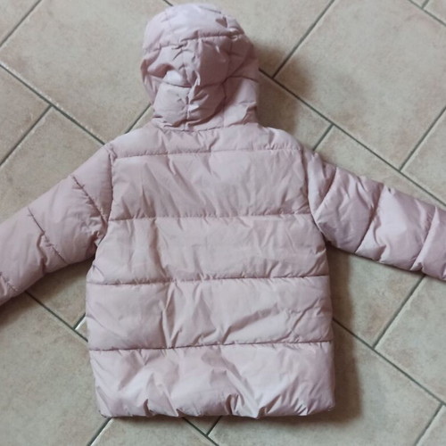 Benetton XL down jacket for girls pink with fur lining like new