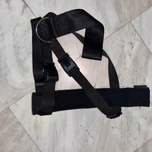 Dog Car Safety Harness XL with Free Metal Seatbelt Clip, new