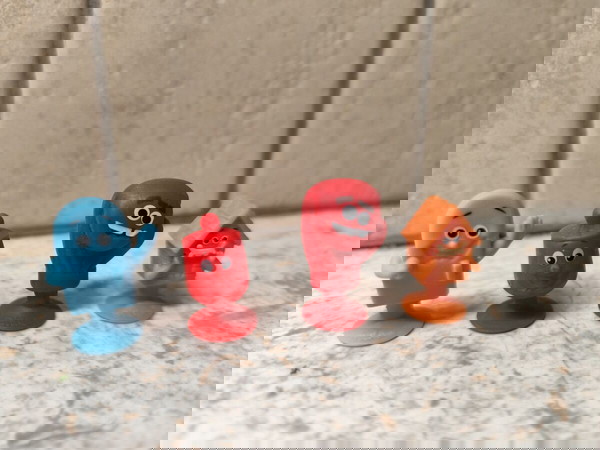 4 stickeez