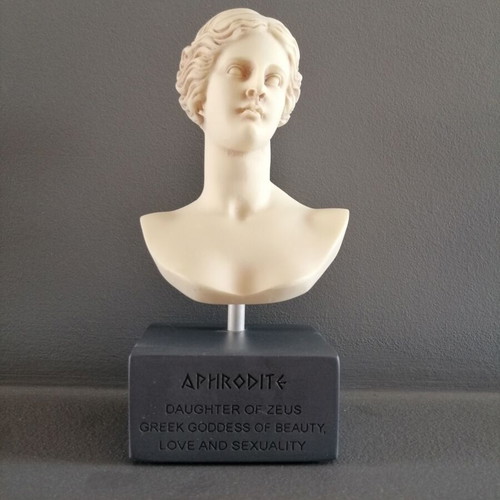 Aphrodite statue used, alabaster, height 19 cm