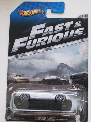 Hot Wheels 2009 Nissan GT-R Fast and Furious with card damage