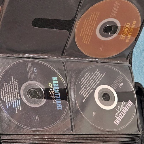 Greek CD collection like new, about 100 rembetika and laiko