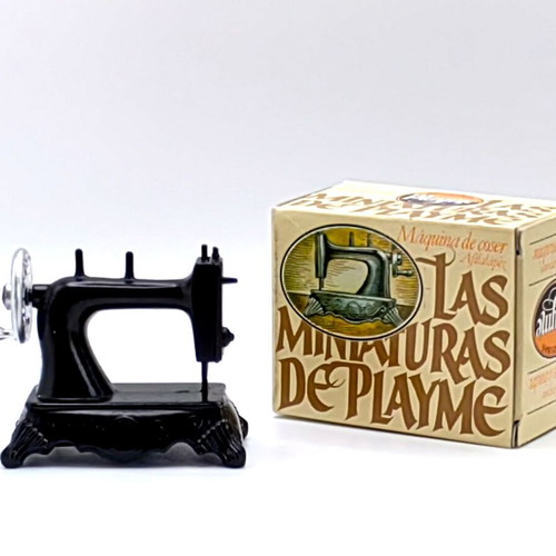 Vintage Play-me Singer Sewing Machine Pencil Sharpener new