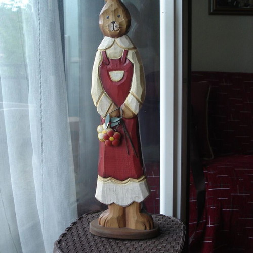 Wooden decorative bunny like new, 62cm height