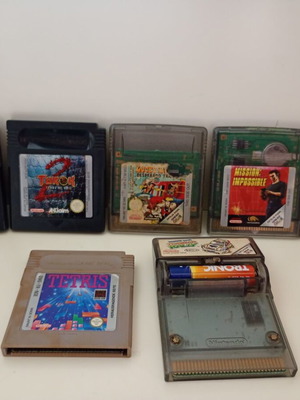 Game Boy cartridge pack with classic games