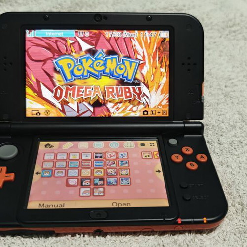 Nintendo New 3DS XL modded 32GB console