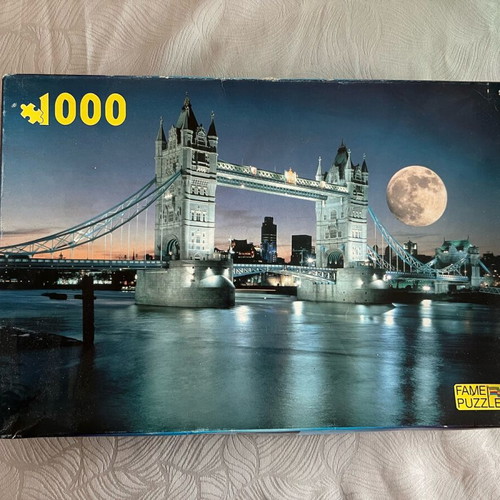 Puzzle with 1000 pieces used, beautiful landscape