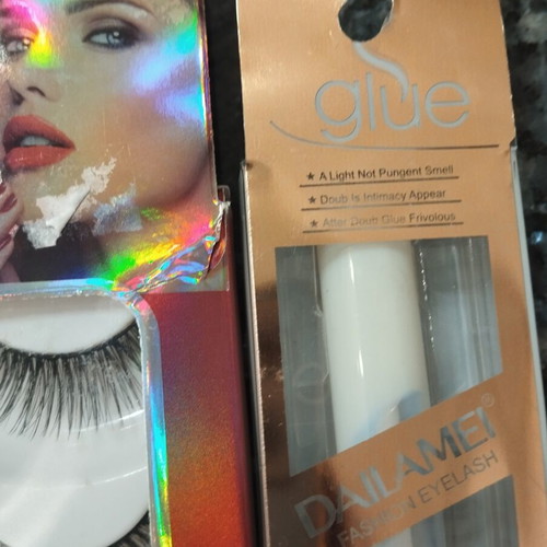 Eye Makeup Set like new with eyelashes, glue, brown pencil Mua, dip liner H&M
