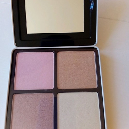 Bh cosmetics Nude Rose Highlight palette 4-color highlighter new