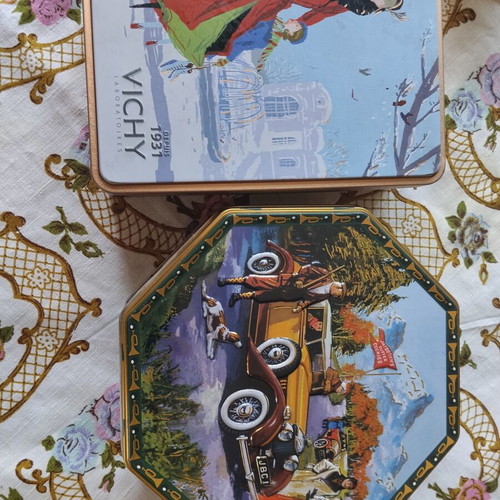 Vintage metal boxes collection used, pack of 10