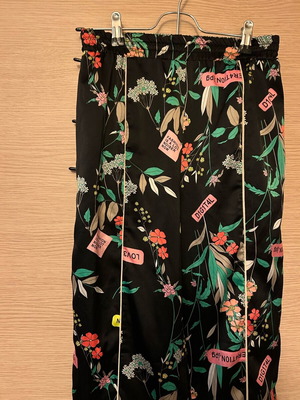 Pinko pants used, size S, black with multicolor pattern
