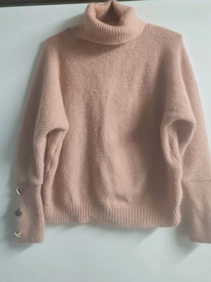 Italian knitted turtleneck sweater like new, pink, decorative sleeve buttons