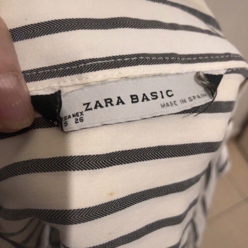 Zara striped sleeveless shirt like new, white and gray