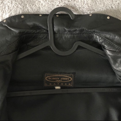 Roberta Ferrini black leather short jacket with studs like new, size 44