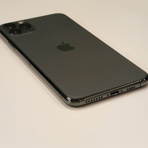 iPhone 11 Pro Max 256GB Midnight Green like new