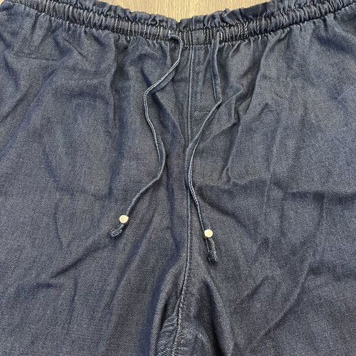 H&M bermuda shorts new, size M 38 10, blue
