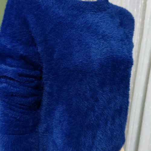 Pink Woman Blue Sweater size L like new