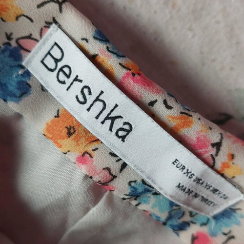 Bershka skirt shorts multicolor size XS like new