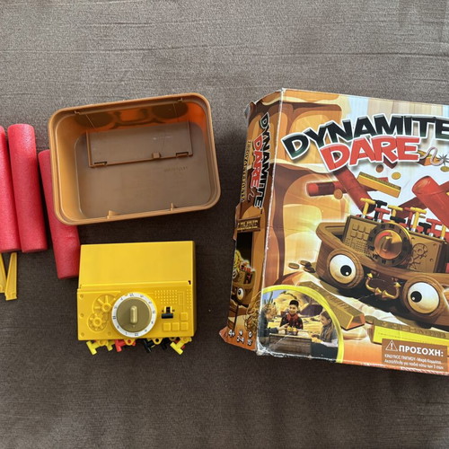 Dynamite Dare board game