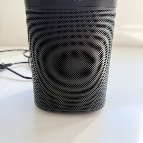 Sonos One Gen 2 speaker black new