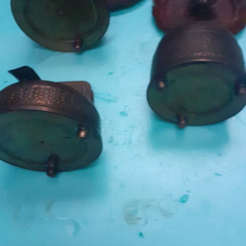 Set of brass ashtrays in excellent condition