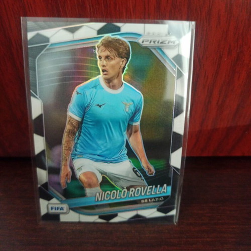 Nicolo Rovella Soccer Ball Parallel Card like new