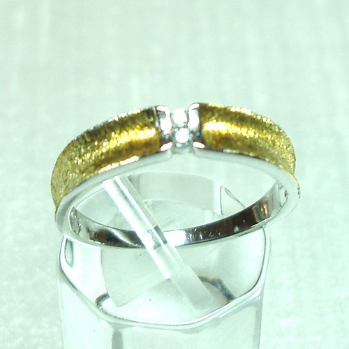 Gold plated 925 silver ring with multicolor brilliant cut zirconia new, yellow