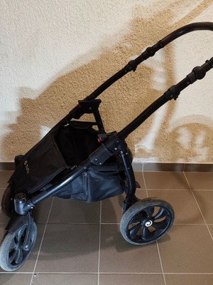 Tutis Mimi Style 3 in 1 stroller used with car seat and carrycot