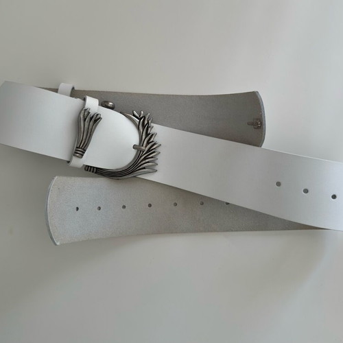 Leather Belt σαν καινούργιο, άσπρη δερμάτινη ζώνη μέσης 60-100cm