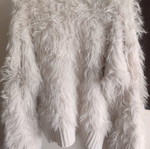 White pullover like new