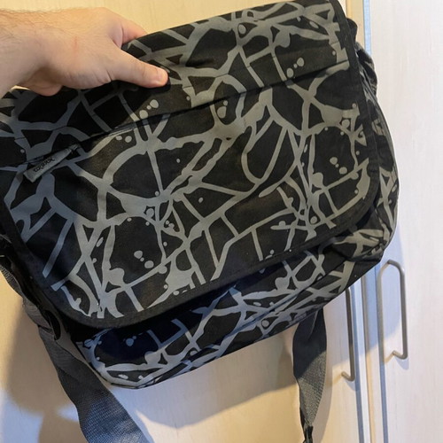Urban crossbody bag new, black