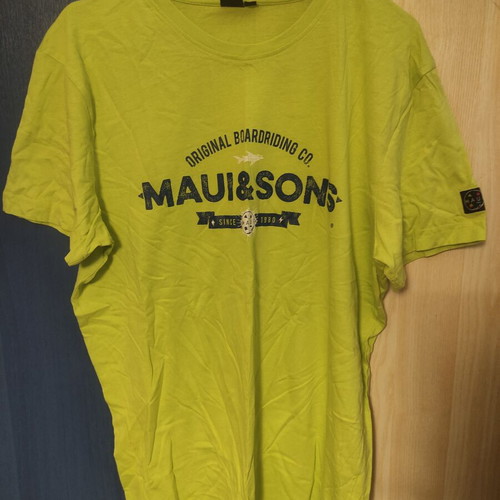 Maui & Sons T-shirt new, size L, green