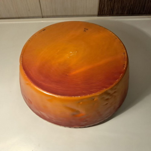 Ceramic or Clay Serving Bowl new, 21.5 cm diameter