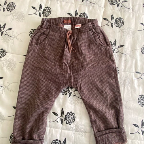 Children's pants used in good condition