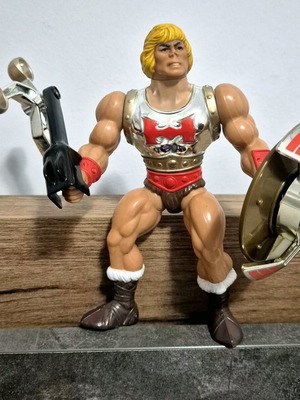 He Man Flying Fists Mattel μεταχειρισμένο με όπλα MOTU