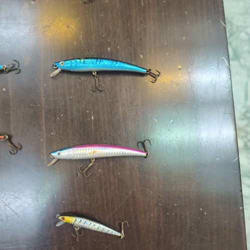 Artificial fishing lures used, pack of 18 for spinning