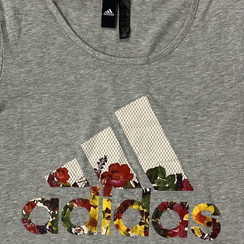Adidas Women T-Shirt grey floral logo print size M like new
