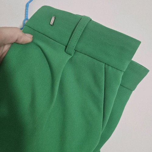 Zara pants XS like new, green, high-waisted suit style