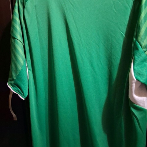 Newcastle Away Jersey new, size Large