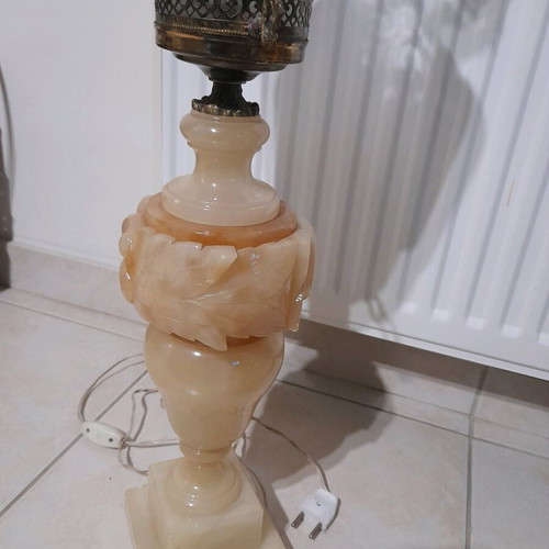 Alabaster vintage lamps set of 2 in excellent condition