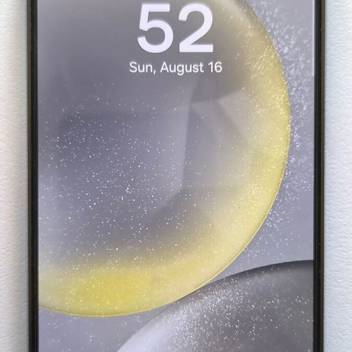 Samsung Galaxy S24 8GB RAM 256GB Onyx Black smartphone