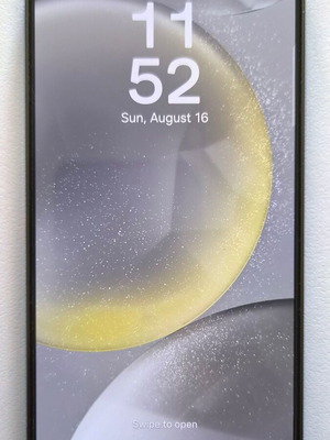 Samsung Galaxy S24 8GB RAM 256GB Onyx Black smartphone